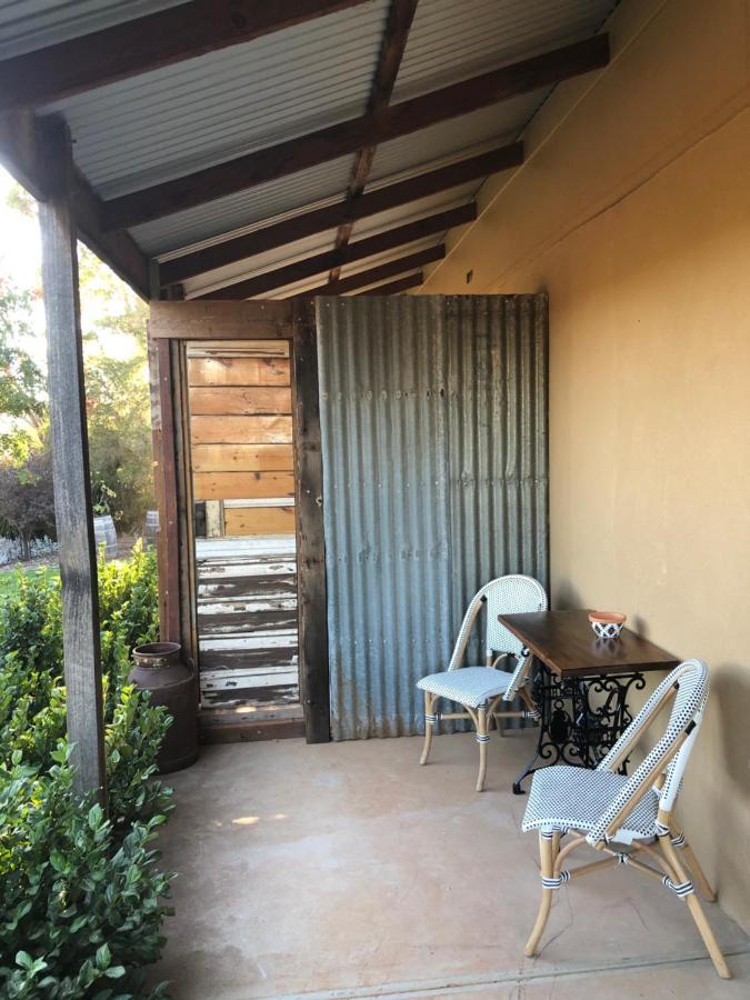No 3 @ Bed In A Shed B&Bs Watervale 外观 照片